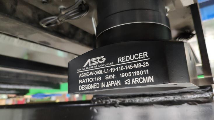 Machine de découpe laser fibre 1000W-6000W avec générateur laser Raycus ou IPG (7)