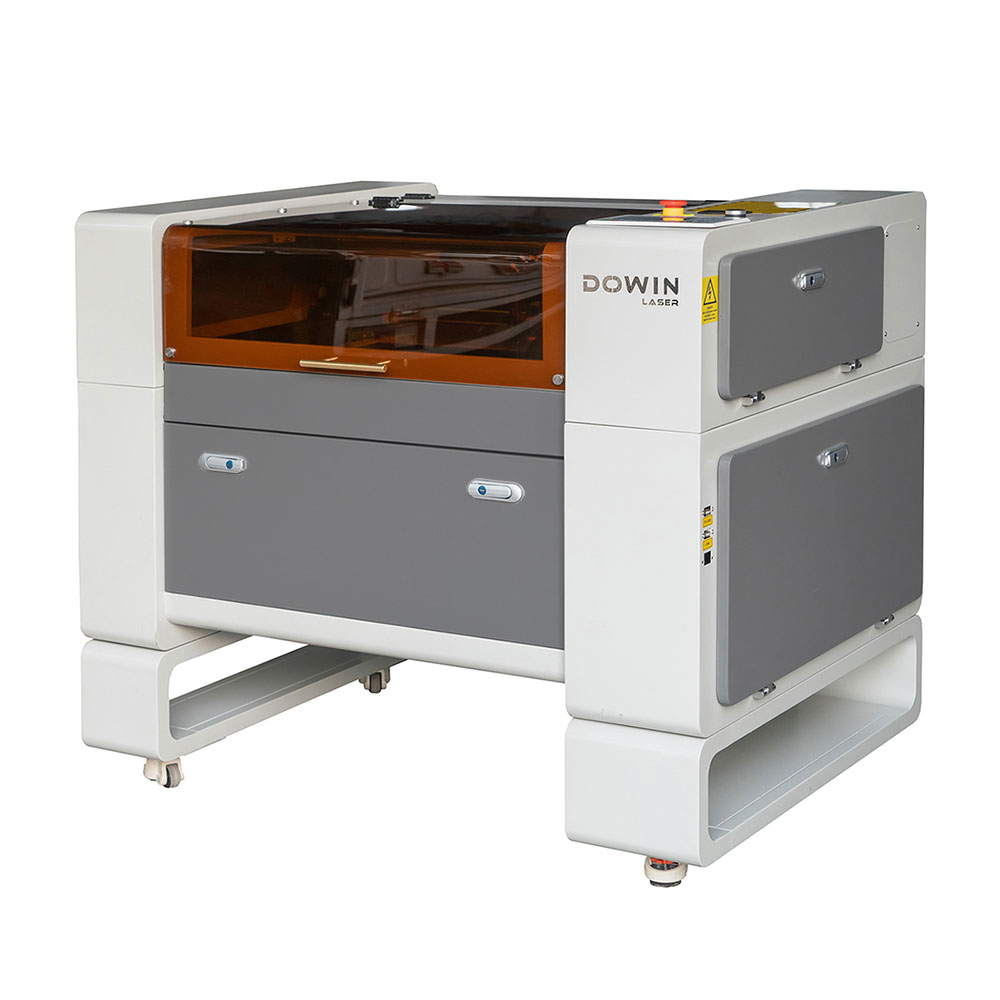 Malý CO2 laserový gravírovací rezací stroj so softvérom Ruida (5)
