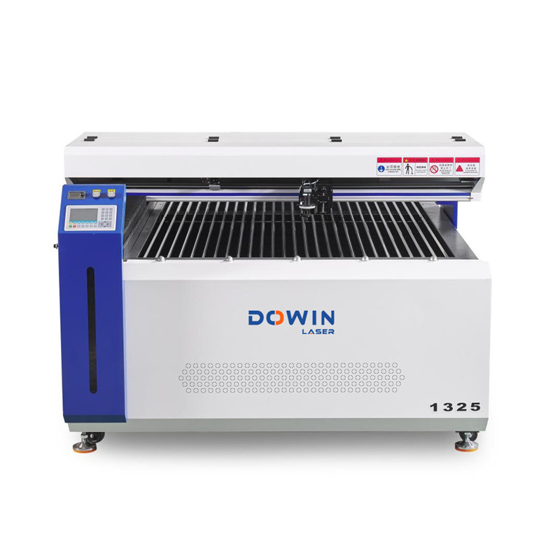 300W CO2 laser cutting machine (3)