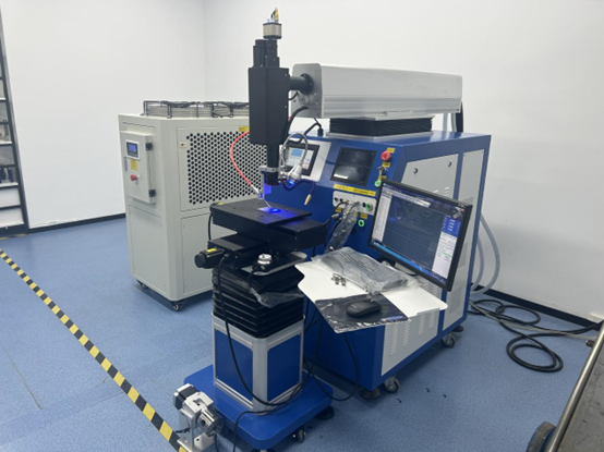 Automatic yag laser repair machine
