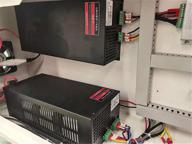 300W CO2 big power laser cutting machine  (10)